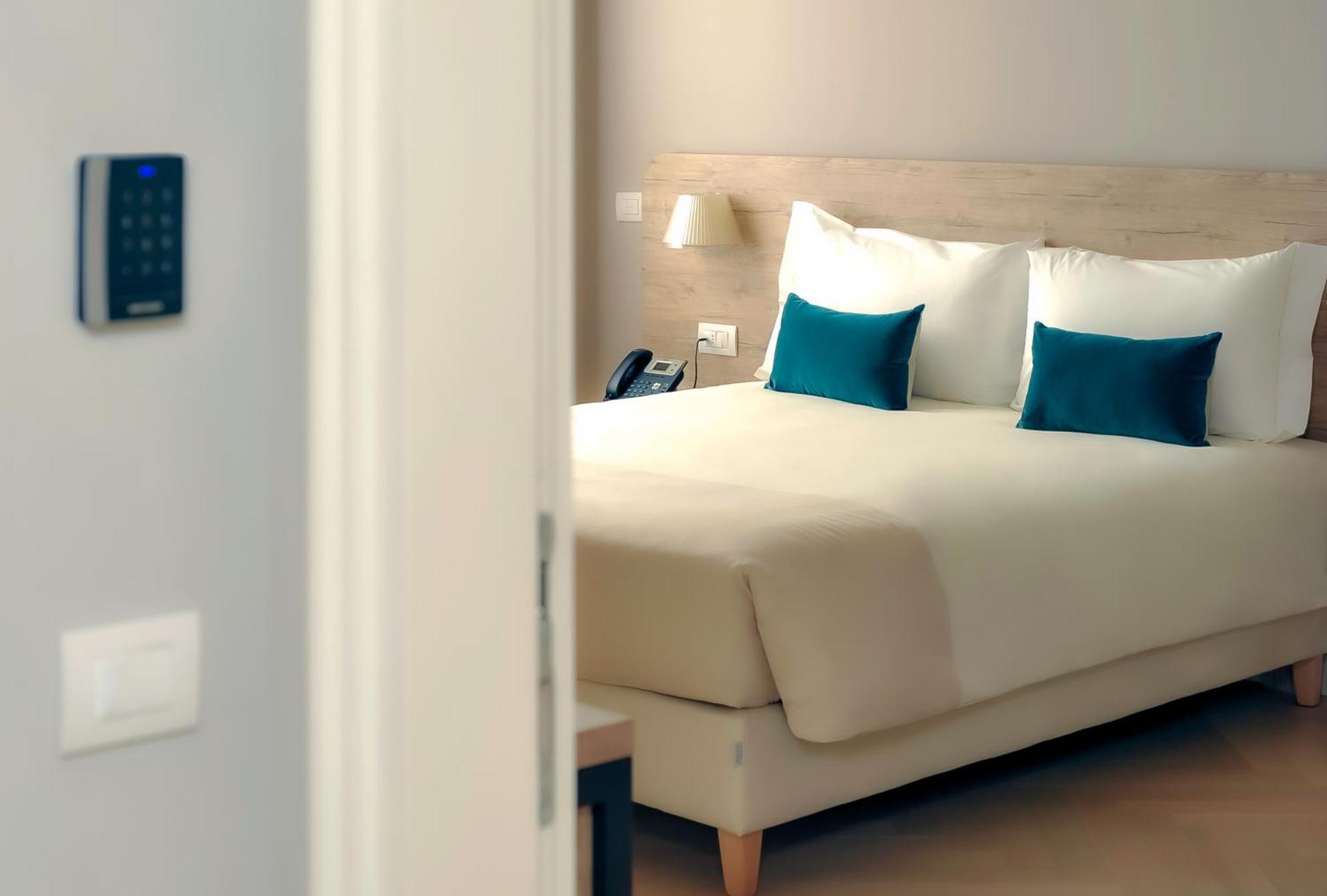 Bergamo Inn 43 Екстер'єр фото