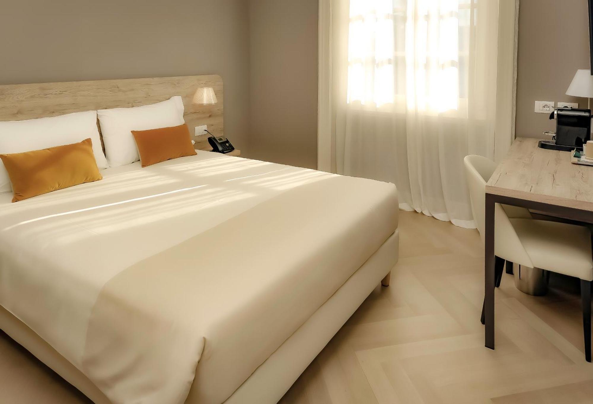 Bergamo Inn 43 Екстер'єр фото