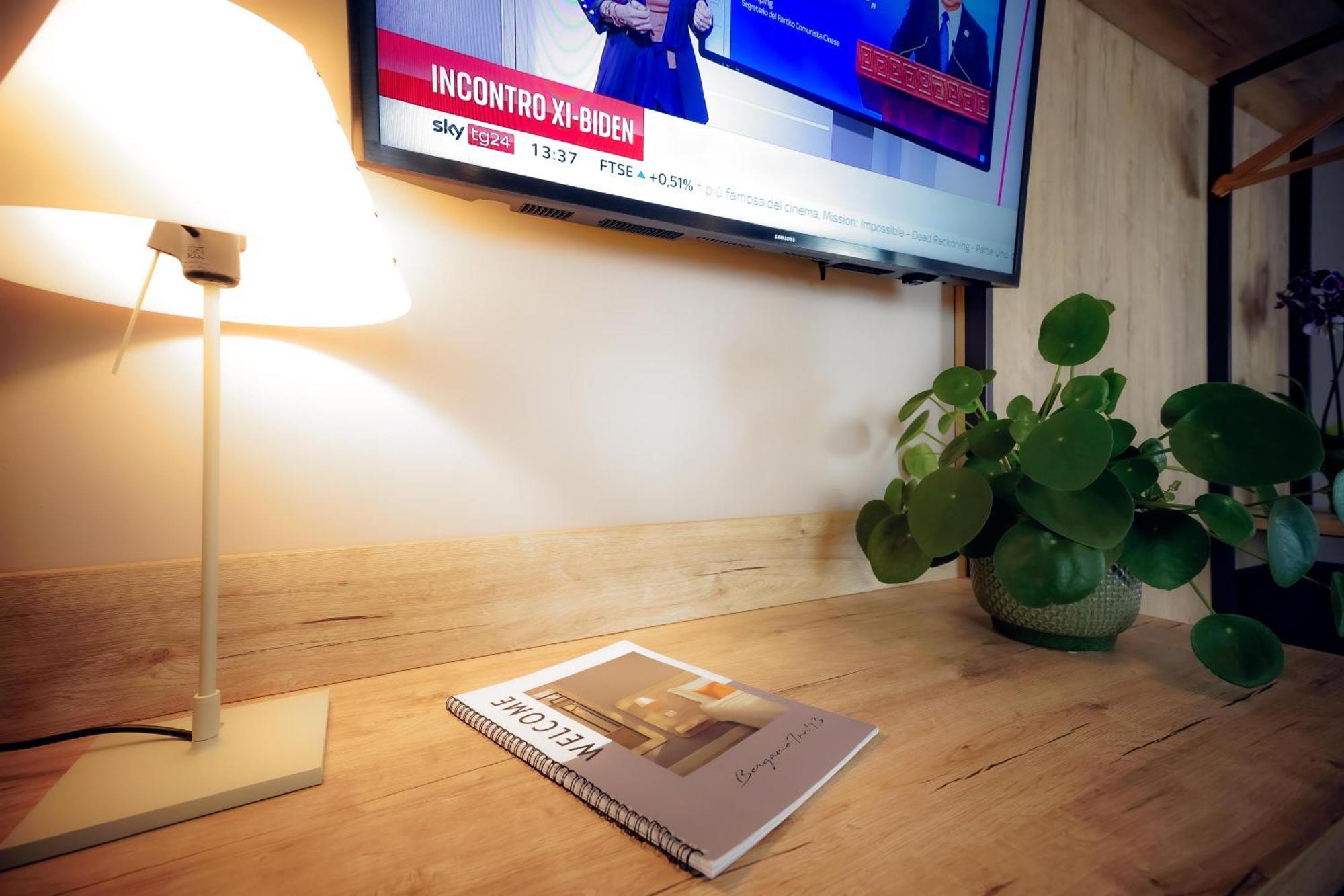 Bergamo Inn 43 Екстер'єр фото